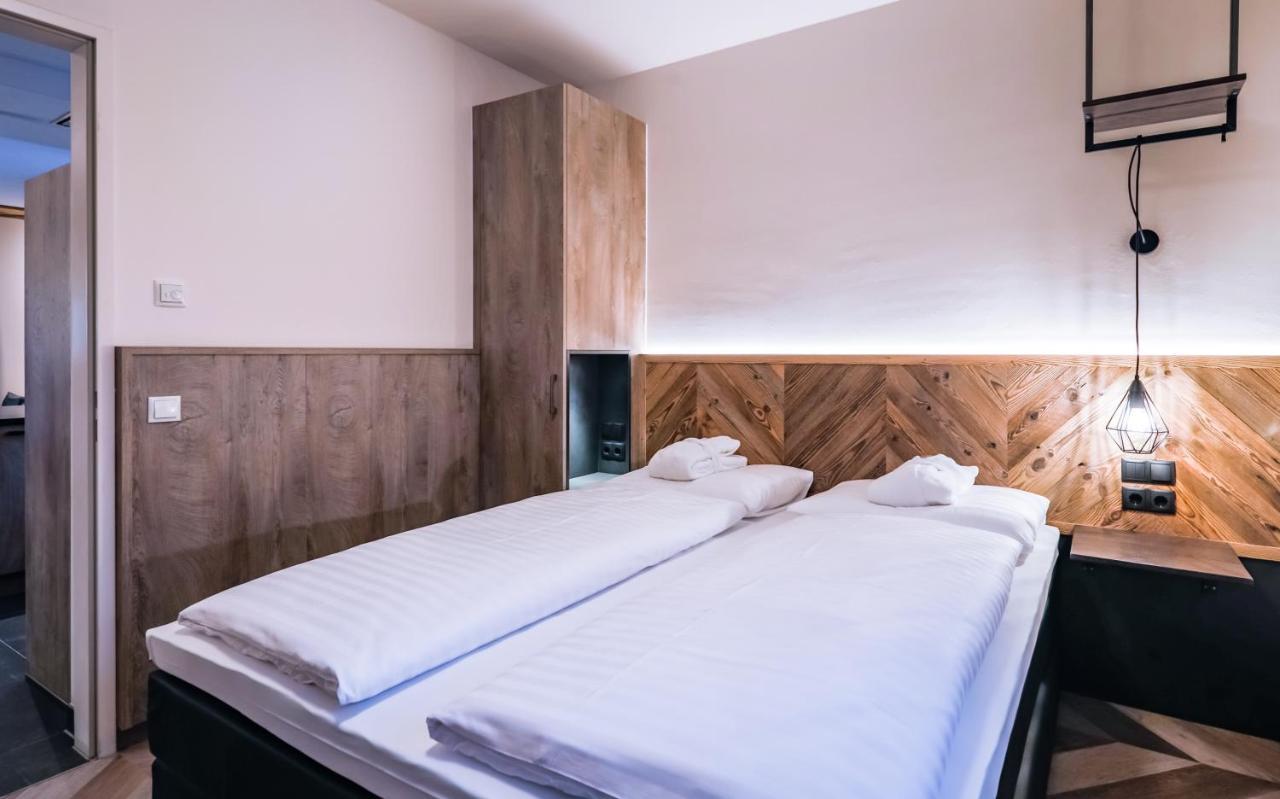 24 By Avenida - Mountain Hotel Капрун Екстериор снимка
