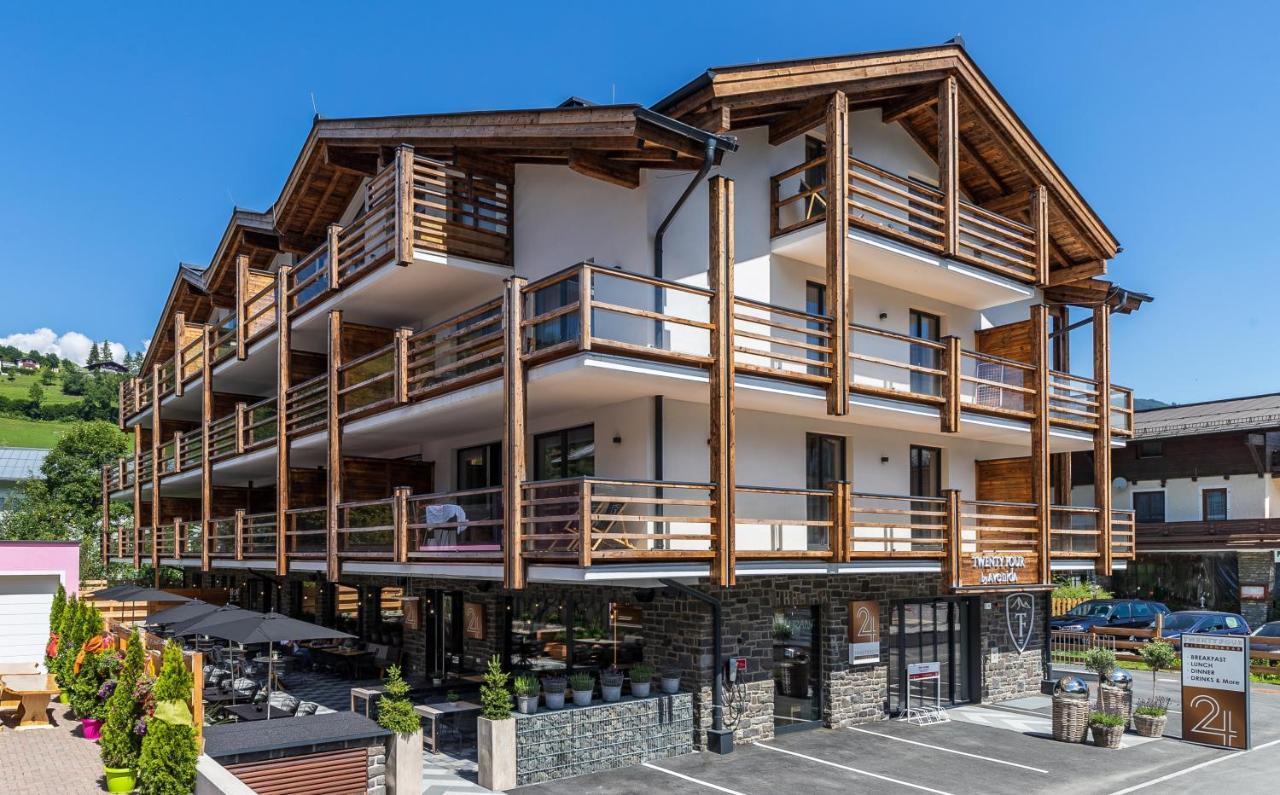24 By Avenida - Mountain Hotel Капрун Екстериор снимка
