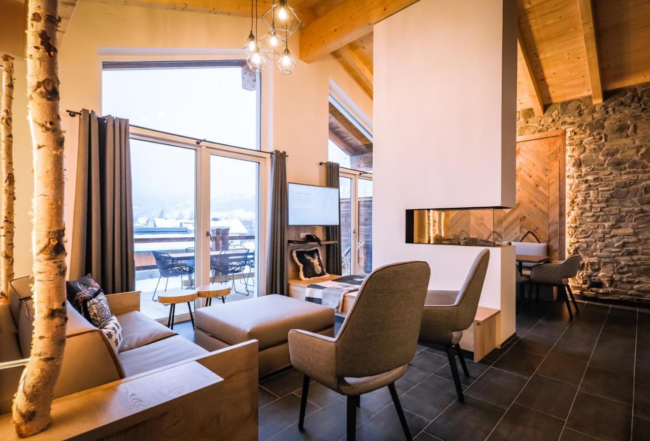 24 By Avenida - Mountain Hotel Капрун Екстериор снимка