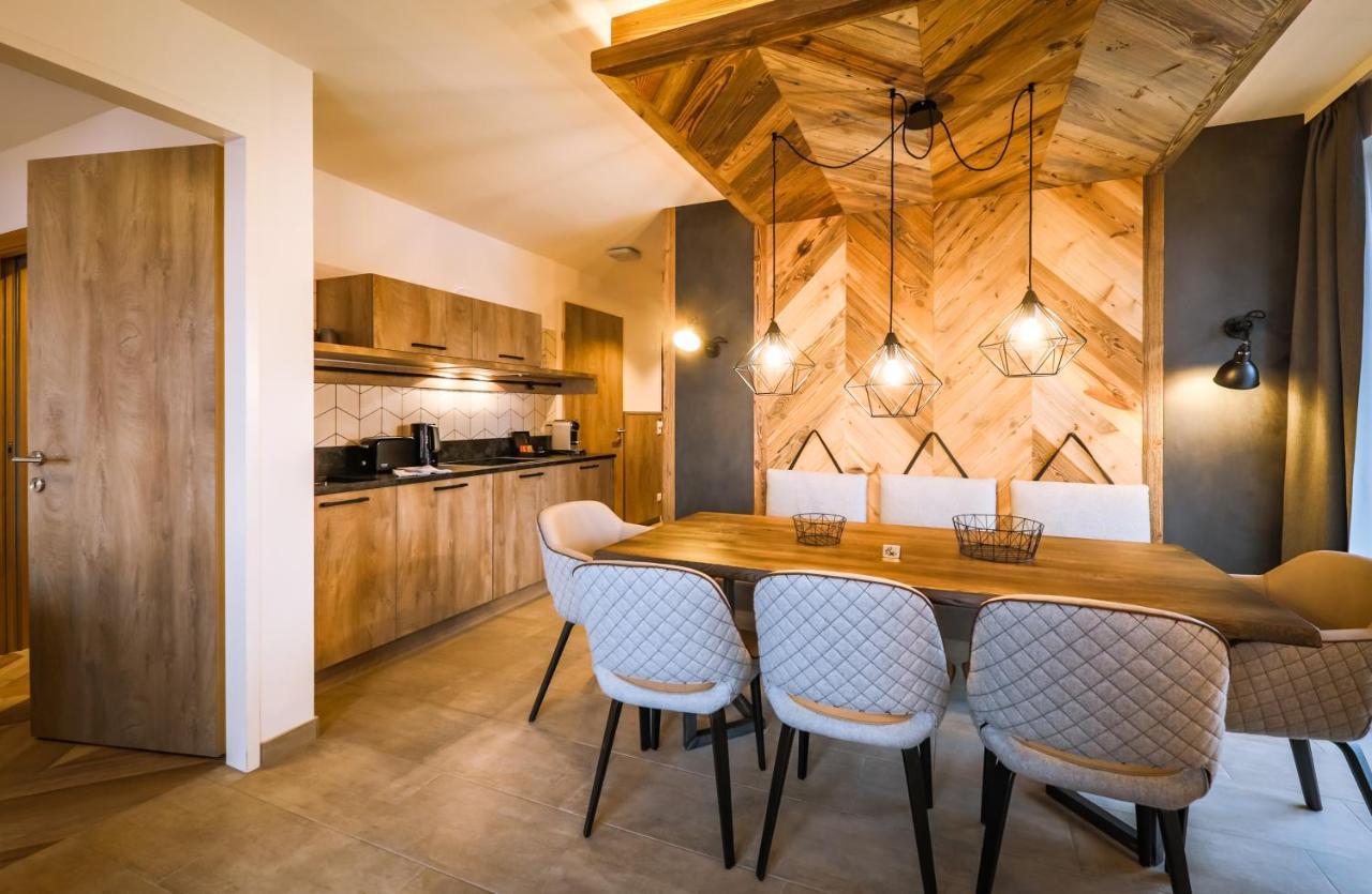24 By Avenida - Mountain Hotel Капрун Екстериор снимка