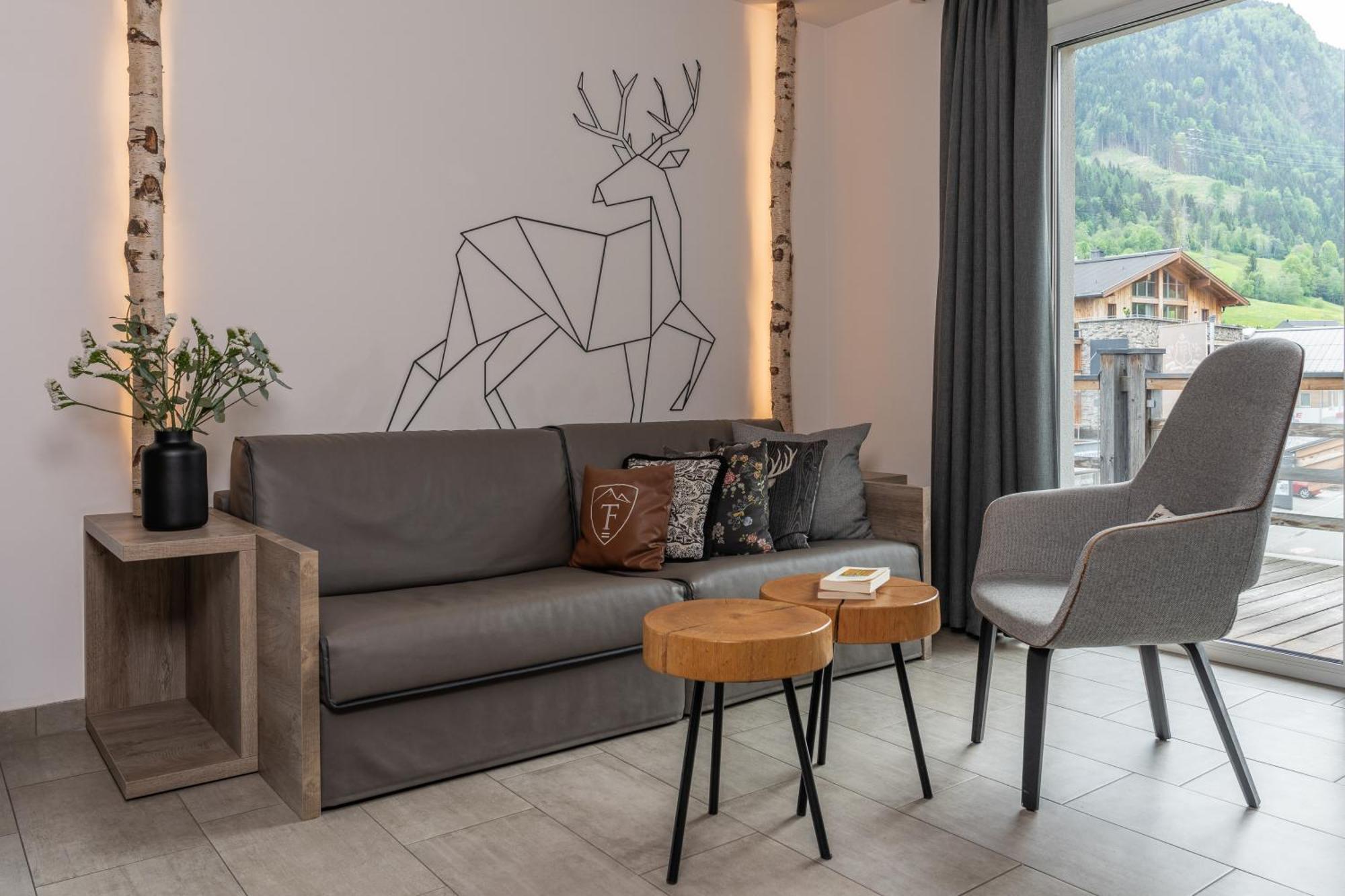 24 By Avenida - Mountain Hotel Капрун Екстериор снимка