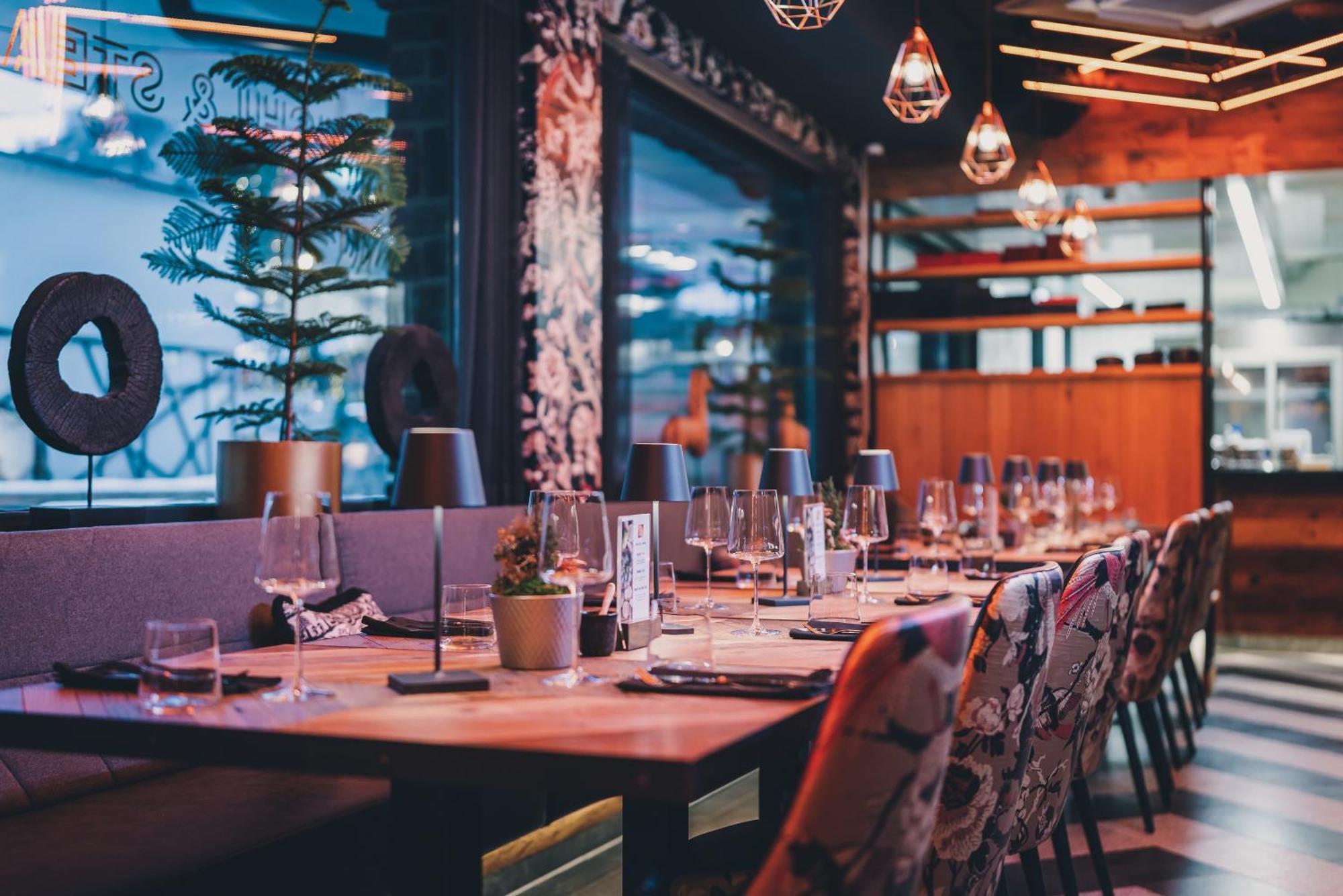24 By Avenida - Mountain Hotel Капрун Екстериор снимка